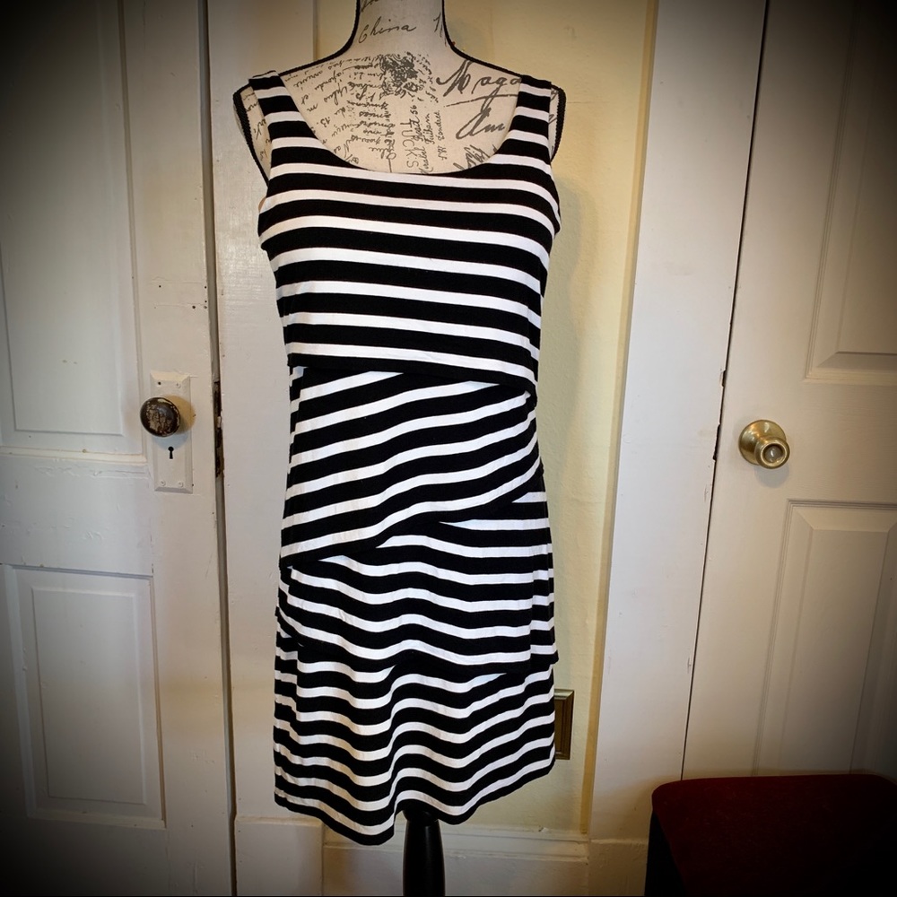 Anne Taylor Loft sundress medium